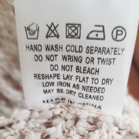 NWT Beautiful crocheted sweater. Cream with front tie. By Miracle. Fits XS and S - Picture 7 of 8